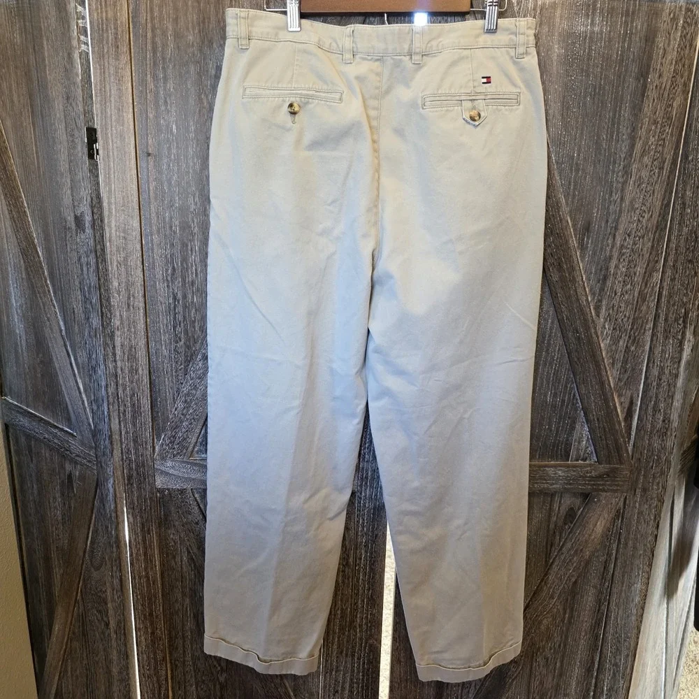 Tommy Hilfiger Pants Men's Size 36‎ x 32 Beige Pleated Straight Cuffed Vintage